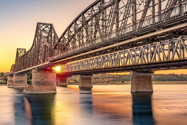 Plata tarifului de trecere a podului peste Dunăre de la Feteşti-Cernavodă a intrat în era digitală